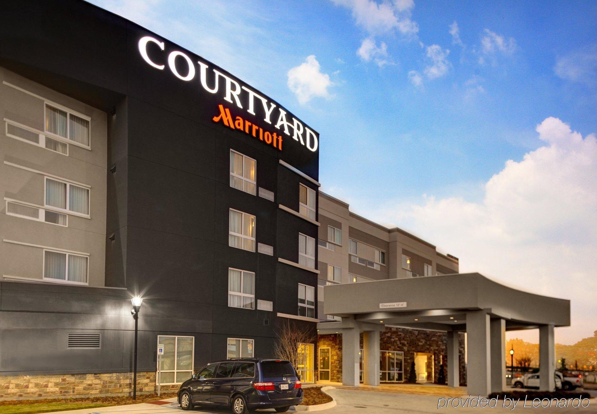 Отель Courtyard By Marriott New Orleans Westbank/Гретна Экстерьер фото